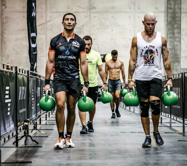 farmer-carry-hyrox-1